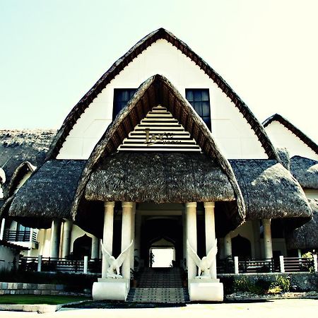Java Hotel Laoag Exterior photo