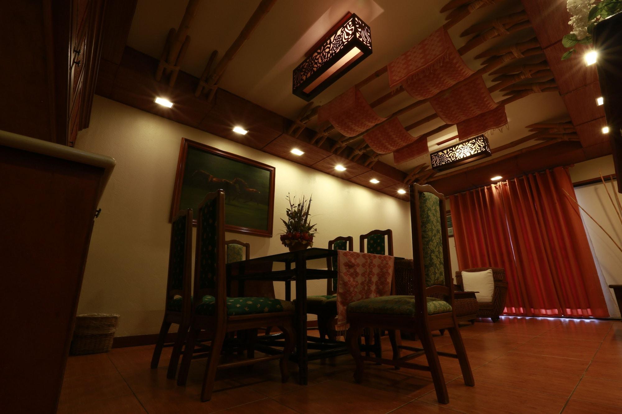 Java Hotel Laoag Exterior photo
