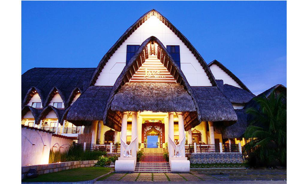 Java Hotel Laoag Exterior photo