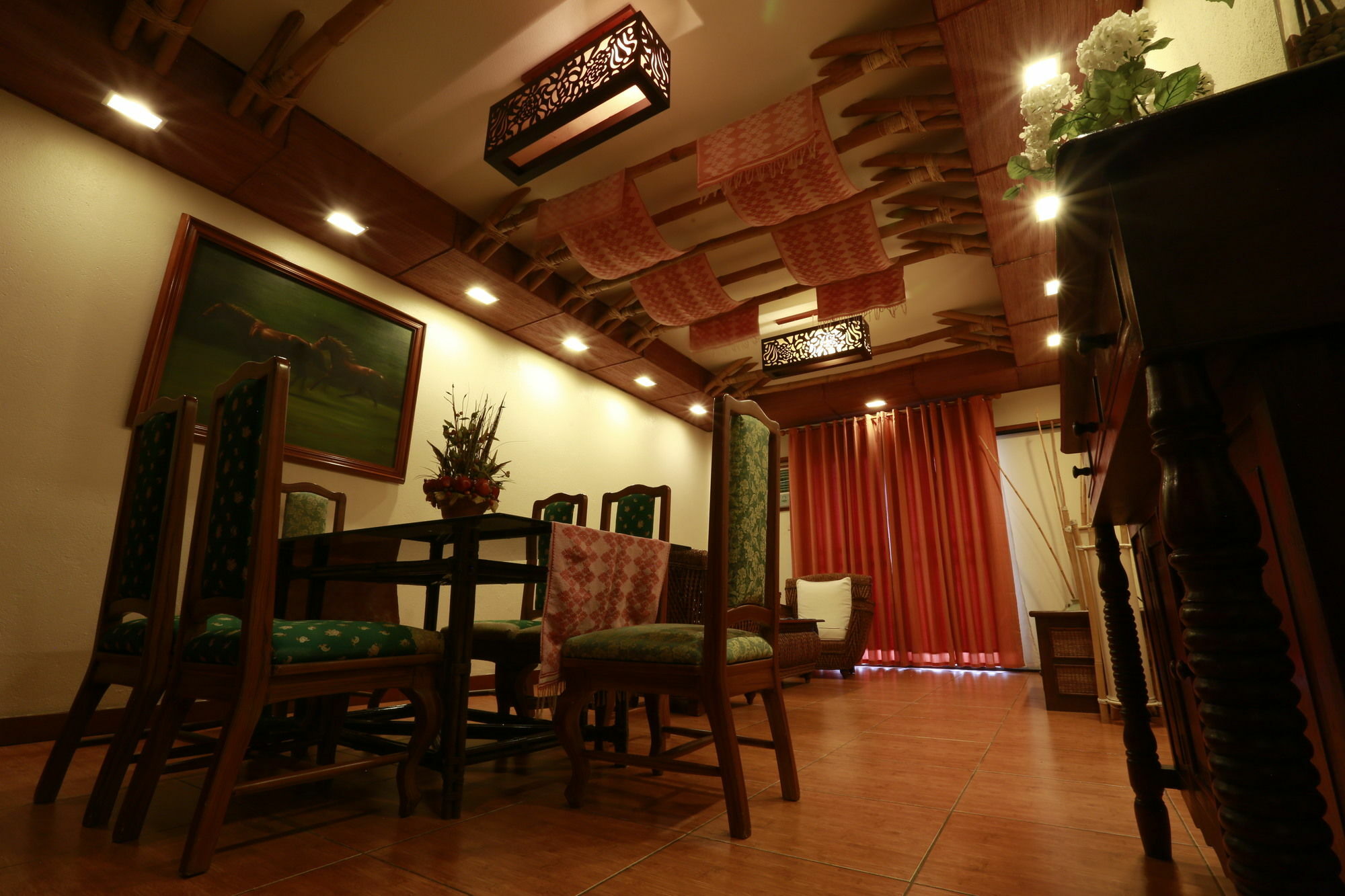 Java Hotel Laoag Exterior photo